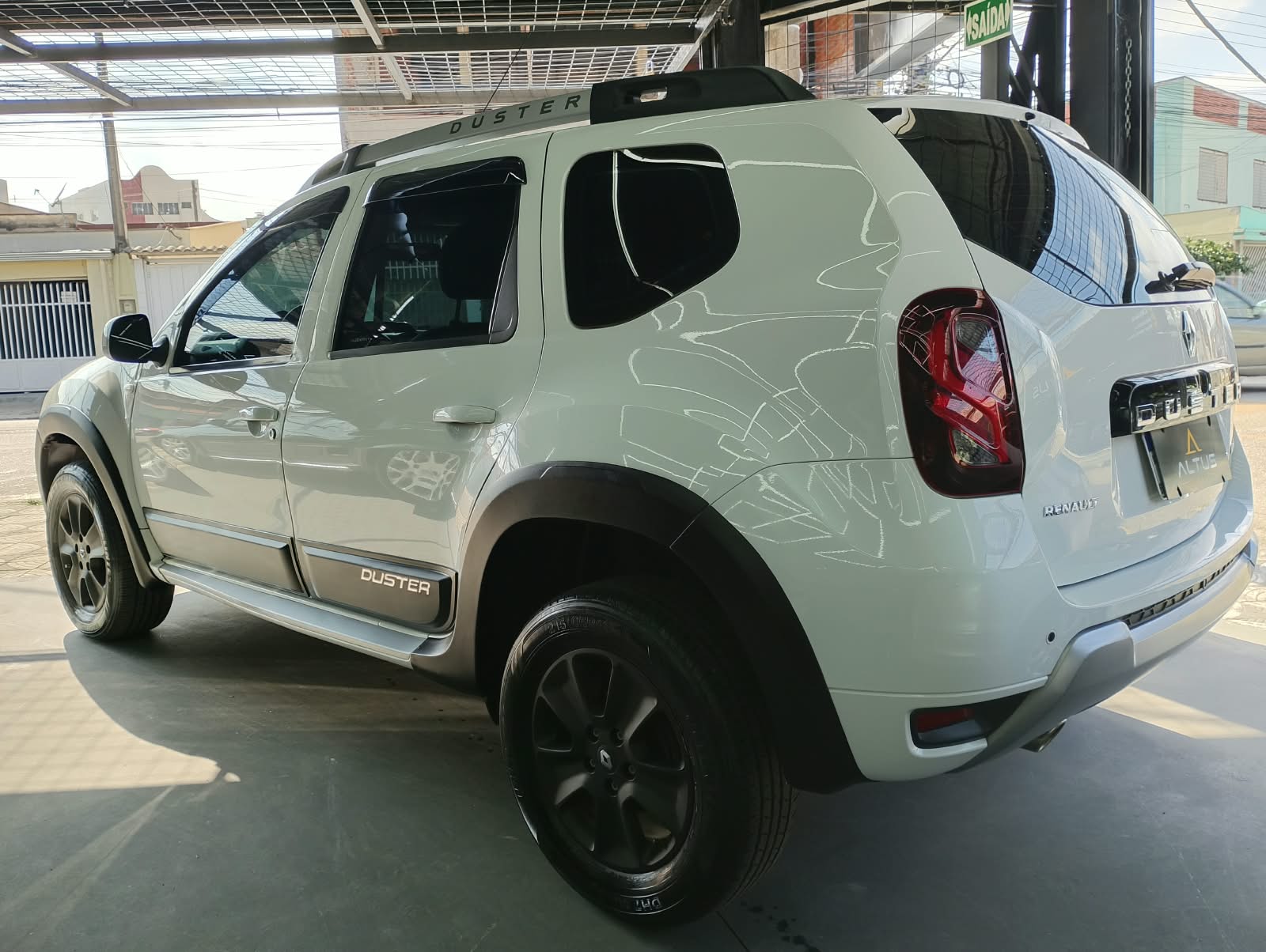 Duster 2.0 Automática